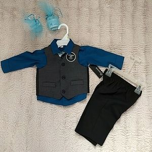 SOLD!!! George 4 pc. Set